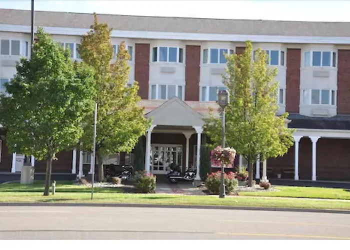Comstock Inn & Conference Center